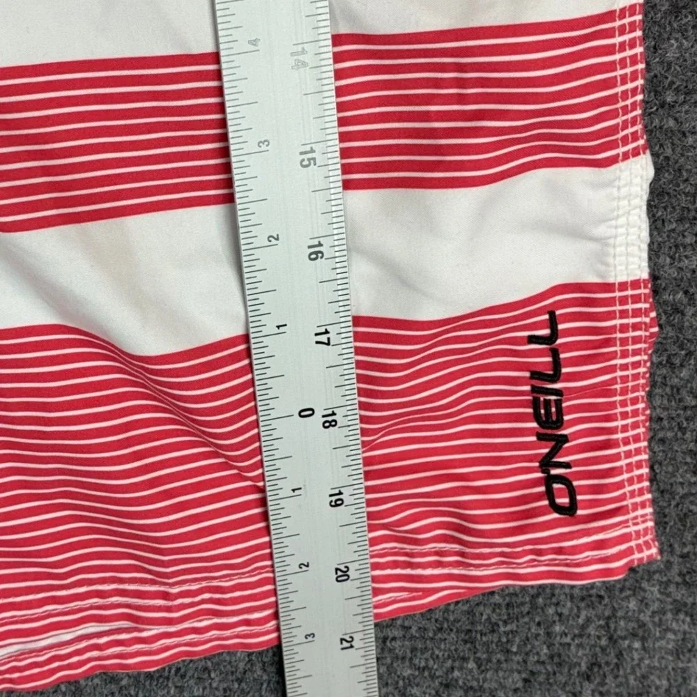 ONeill Mens American Flag Board Shorts Red White Blue Stars Stripes Size W36